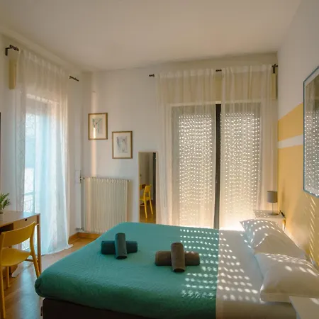 Guest House Ca' Lou Al Teatro