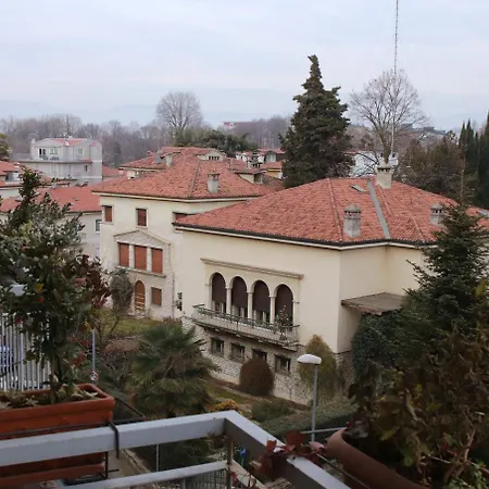 Ca' Lou Al Teatro 4*